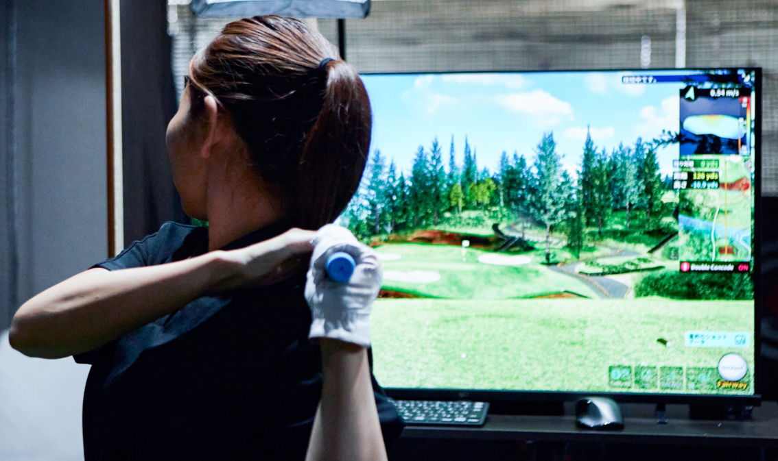 5打席完備のシミュレーションゴルフ設備